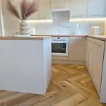 Myhome Z Widokiem Na Wode 아파트