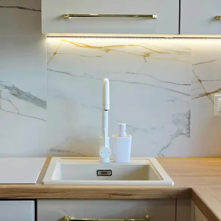 Dhouse Z Widokiem Na Wode *